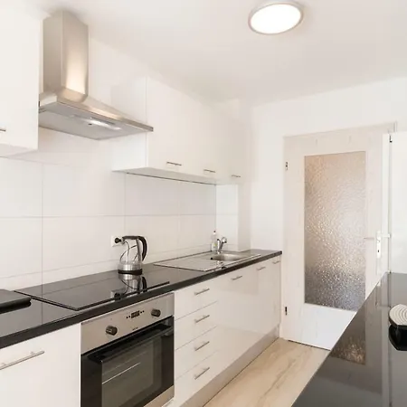 דירה Premium 2 10 Min Uni, 4 Min City